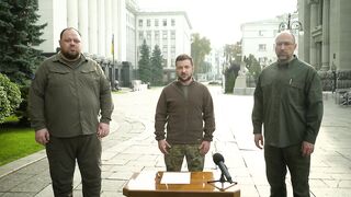 Зеленський підписав заявку на вступ до НАТО
