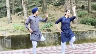 Mother and son song parfom