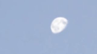 Moon tracking