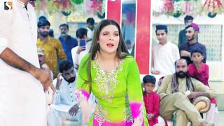 Chaskay_Kyun_Lenda_Ay_,_Chahat_Baloch_Dance_Performance_2022(720p)