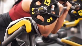 Super body builder girl