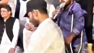 Khan Ka Mazuron Kay Saath Aftari Great Leadre