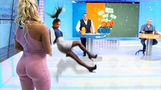 25 INAPPROPRIATE MOMENTS CAUGHT ON LIVE TV