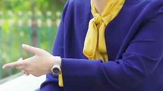 Larki Beuty full Kalipelly Taxi Chala rahy Haiy