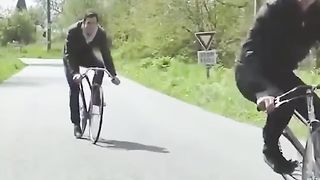 The ultimate hipster bicycle is here and it bends in the middle so you can go drifting.