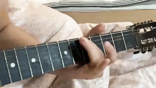 Playing in my guitar