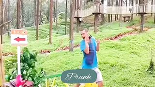 Lelucon patung bagian 2