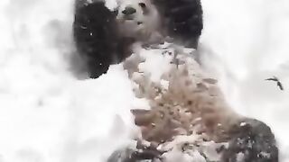 Snow enjoy 2