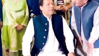 Beautiful smile of Imran Khan