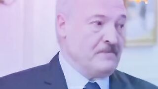 С петухами