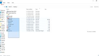 How To HIDE Selected File and Folder on Windows - How Un-Hide File and Folder