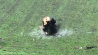 Ukrainian drones locate unexploded Russian mines in the South of the country
