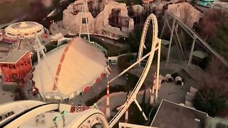 This>> #gardaland #rollercoaster #sunset #viral #maestrideipov #paradise