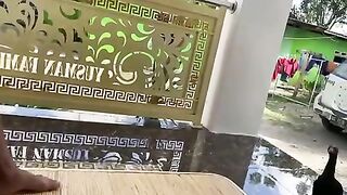 Hungry duck