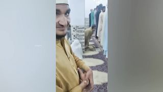 25 Funny Moments Of Pakistani People Part-4