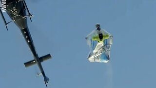 BMW crée le premier wingsuit électrique au monde
