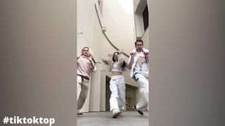 XO Team Dance TikTok Top