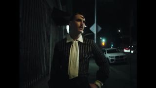 Gus Dapperton & BENEE - Don't Let Me Down
