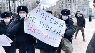 ПРОТЕСТИ В РУСИЯ 4