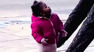 Ballon vs kid