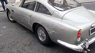 Agent 007-James Bond car