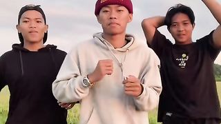 Joget ala anak muda