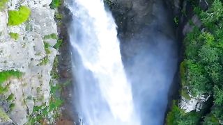 The world dangerous waterfall