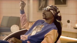 Bebe Rexha & Snoop Dogg - Satellite