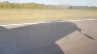 Shadow separates duringl Take_Off on Boeing 737.