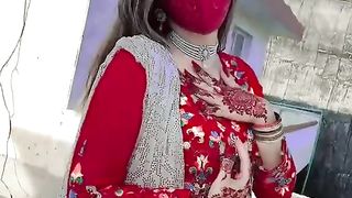 Ke murshad Tere kehne pe mendi lgai hai