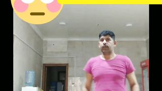2 girls don't miss end ????
