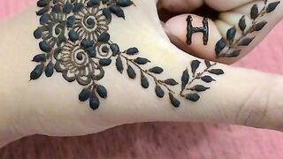 mehndi design 5