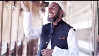 Blind man recite Naat