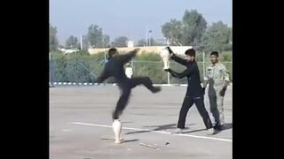 Soldiers Vs Vase