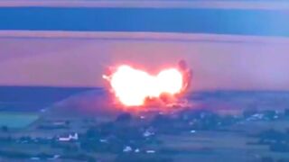 Russian fighter jet is blown out of the sky by Ukrainian missile in a huge fireball