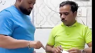 Card Becharay Kay leay Museebat Dall Deya