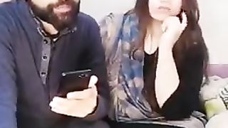Razo Niyaaz Ki Batain love Ho to Aisaa