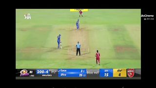 2 balls 2 mic stumps broken