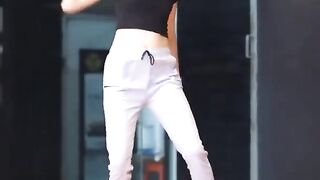 CUTE GIRL  DANCE VIDEO
