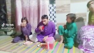 ramzan funny videos-ramzan ki funny videos-ramzan funny video-funny-ramzan special funny videos