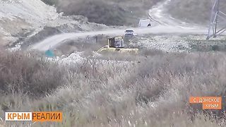 РФ ЗАПОЧНА ДА КОНФИСКУВА ЗЕМЯТА НА МЕСТНИТЕ