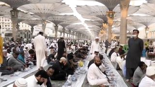 Iftar at Madinah Munawwarah MashAllah