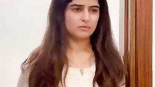Salla Saab Aiy Hain Bhai Uthe Jain Warna