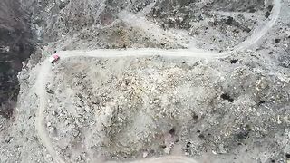 Visiting the world most dangerous road karakoram death road