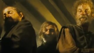 LOTR - What_s behind the Ring