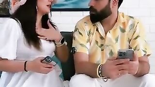 Chalak Barra Banta Haiy Aisa Hathay Charhay ga