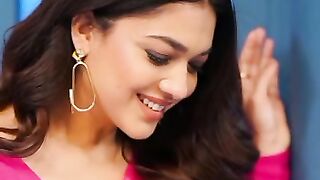 Pyari Mona drama actress Sanam Jung pics