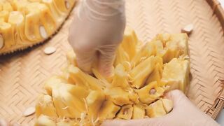 What is Jackfruit and How to eat jackfruit properly