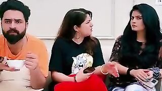 Yeah Nain Daikha To Kuch Nain Daikha