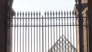 Visite à Paris